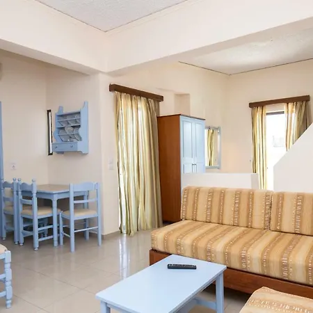 Aparthotel Mandy 2*